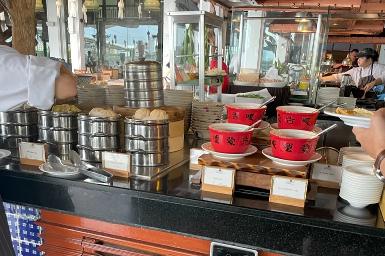 朝食・中華コーナー