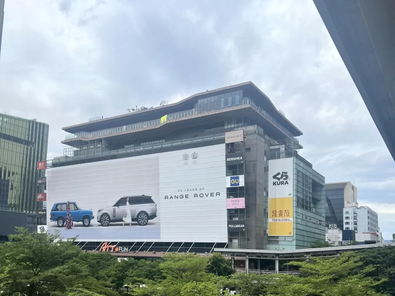 ATT 4 FUNへの連絡橋からの景色