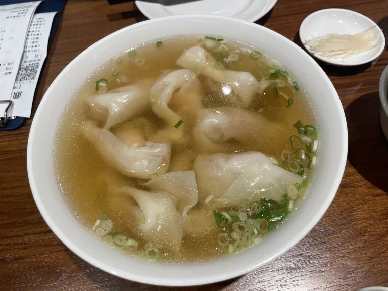 エビワンタンスープ