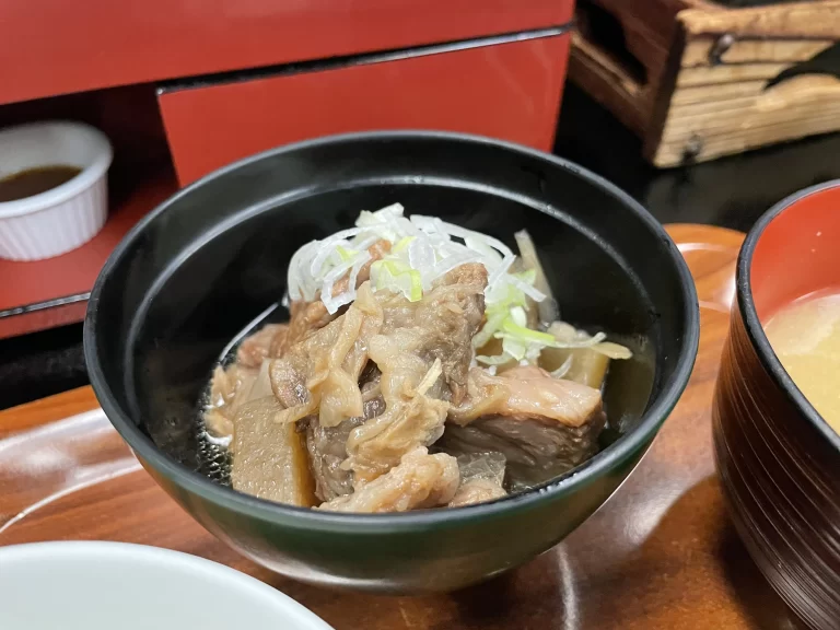 山形牛煮込み