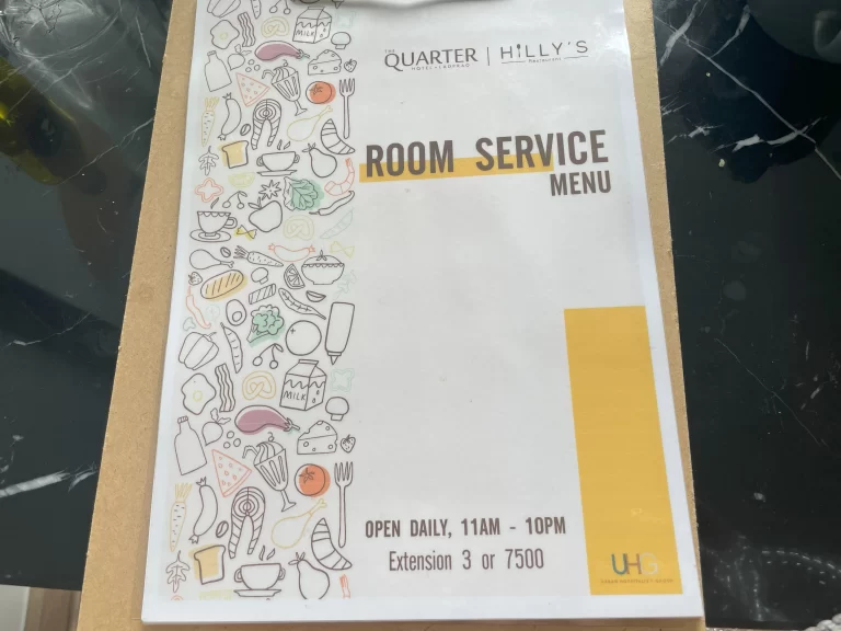 ルームサービス表紙