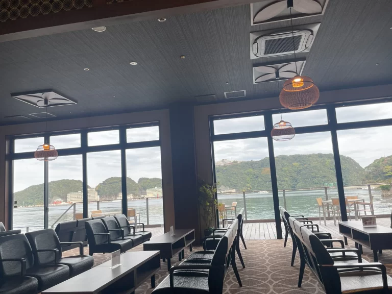 フロントロビー