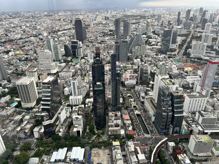 マハナコン74階からの景色①