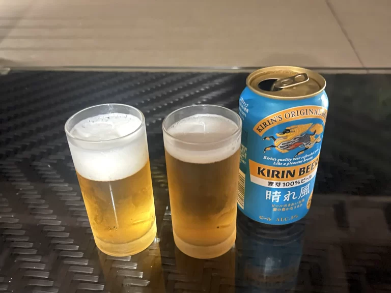 テラスで飲むビール