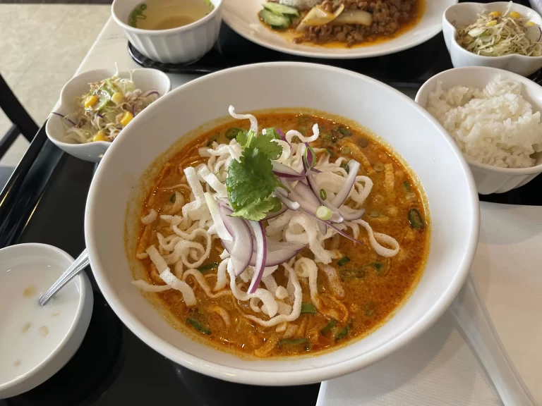 カオソーイセット