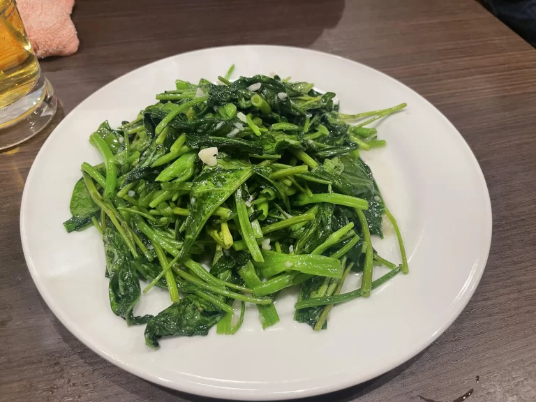 空心菜のニンニク炒め