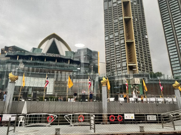 ボートから見るICONSIAM