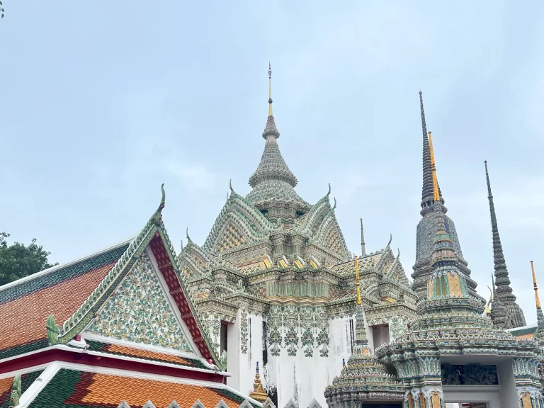 モンドップの装飾